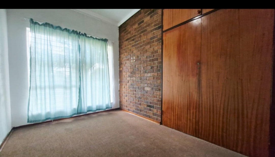 5 Bedroom Property for Sale in Elandsrand North West